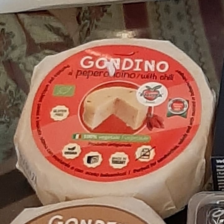 review photo of Pangea Foods Gondino al peperoncino shared by @gloriarota on 09 Apr 2022 - review