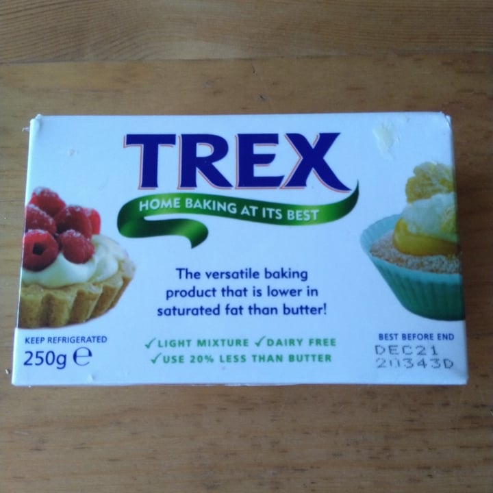 photo of Trex Vegetable shortening shared by @gaia-andhercats on  03 Apr 2022 - review