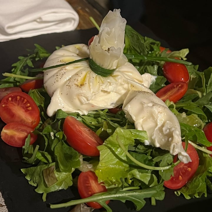 photo of MOON - Move Ortigia Out of Normality Burrata shared by @nicole- on  14 Aug 2022 - review