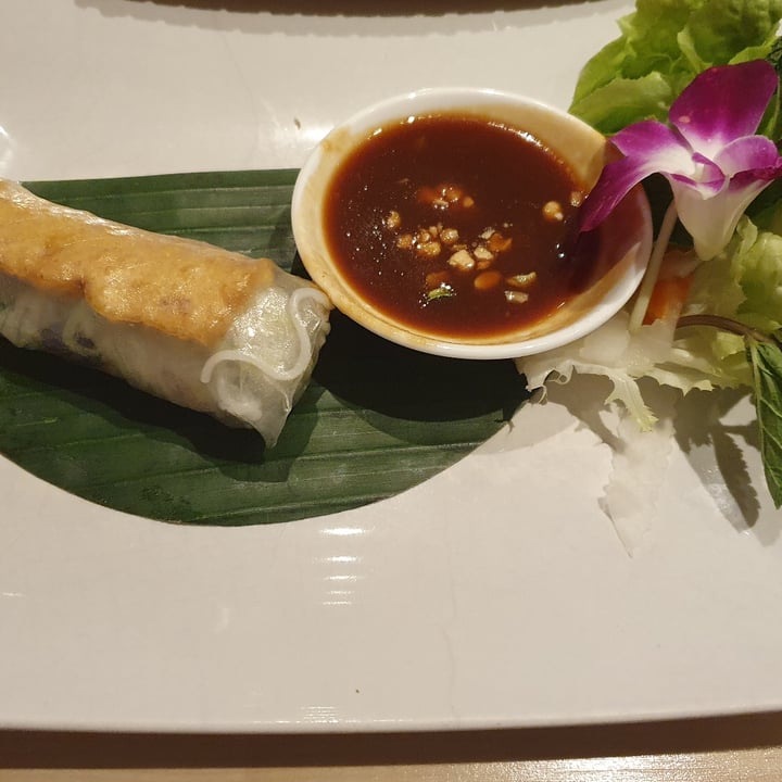 photo of Restaurant Com Viet Summer Rolls and Dessert shared by @bvegan on  25 Oct 2020 - review