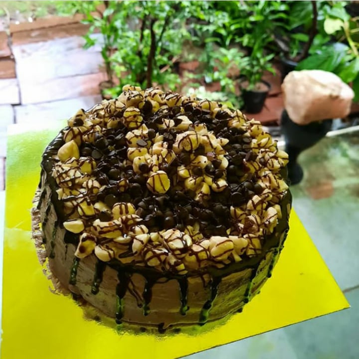 review photo of Rare Earth - The Organic Store Cake shared by @mumbaianimalsave on 05 Sep 2020 - review