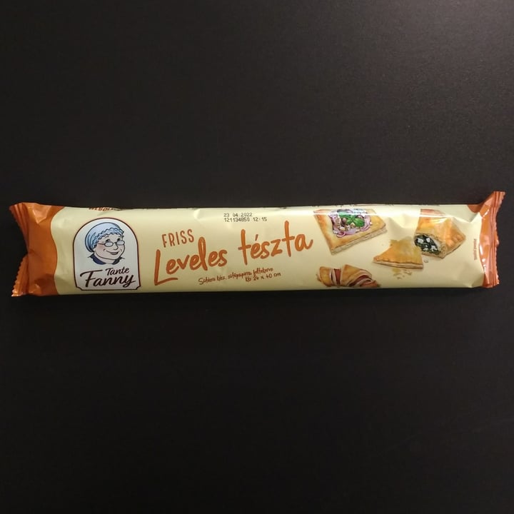 photo of Tante Fanny Frischteige Pastry sheet shared by @greenpassengerbp on  30 Mar 2022 - review