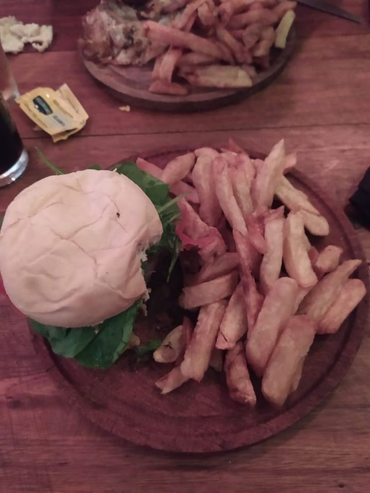 review photo of Galpón Plaza Hamburguesa veggie de lentejas shared by @ladynoe on 04 Feb 2020 - review