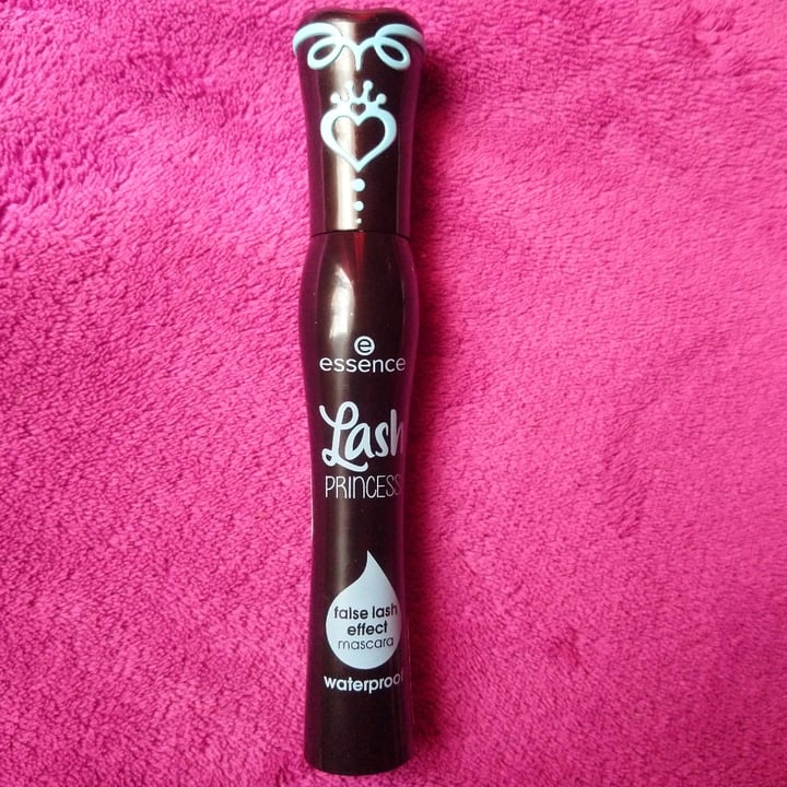 photo of Essence Cosmetics Lash Princess - False Lash Effect - Waterproof shared by @catamartins on  20 Mar 2022 - review