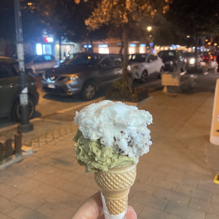 photo of Gelateria Ping Pong Ice Vegan Sugar Free Ice Cream shared by @alezoe on  12 Feb 2022 - review