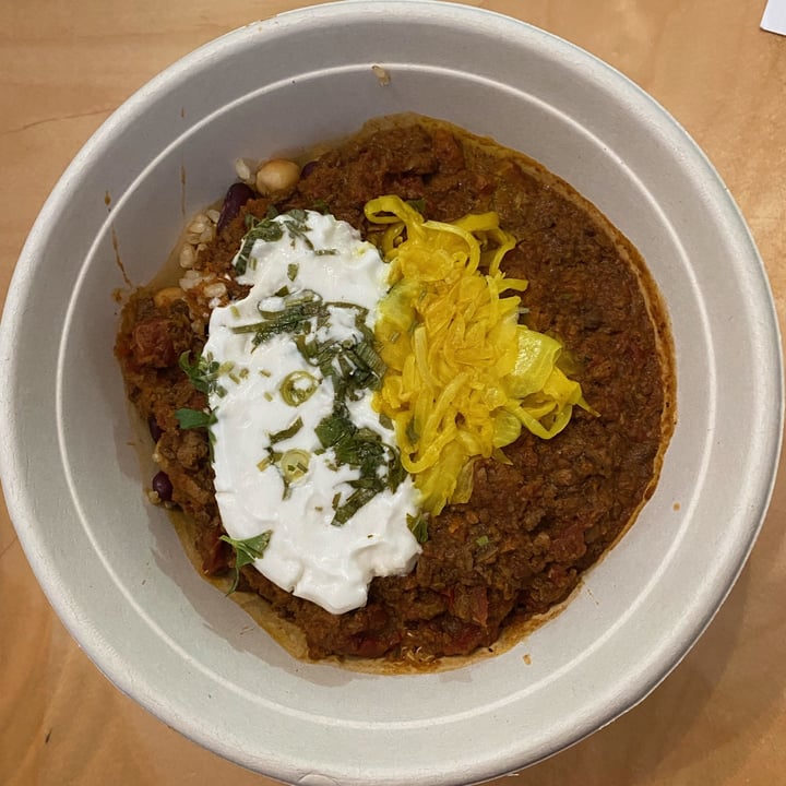 photo of Le Botaniste Spicy Chili Con sarne shared by @janetisvegan on  18 Mar 2021 - review