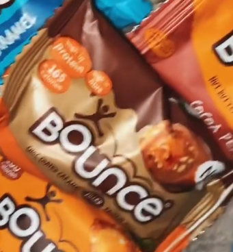 photo of Bounce Foods Ltd Cocoa and Peanut Energy Ball shared by @gordonramsay on  27 Mar 2022 - review
