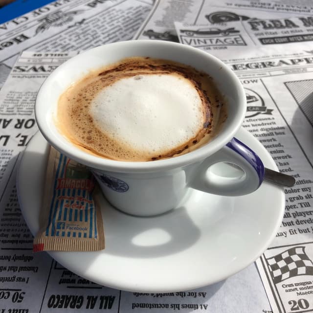 Photo of the dish “Café con leche de almendra”
