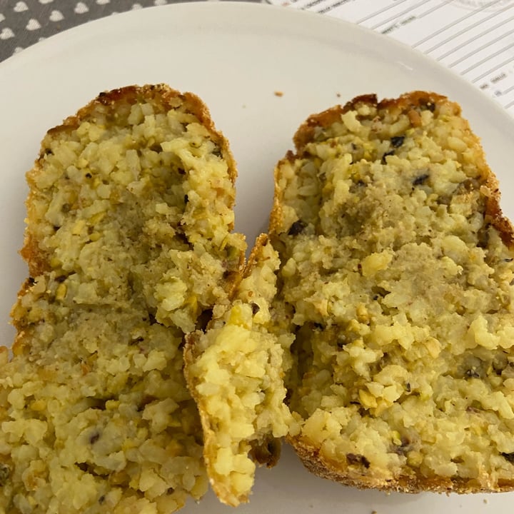 photo of ArancinaGlutenFree Arancina La pistacchio shared by @aledece on  23 Jul 2022 - review