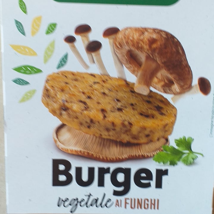 photo of Kioene Burger vegetale ai funghi shared by @patty80 on  28 Sep 2022 - review