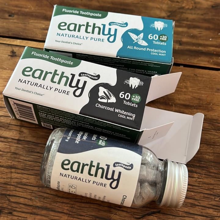 photo of Earthly Toothpaste Bits shared by @manoshapiro on  16 Mar 2022 - review