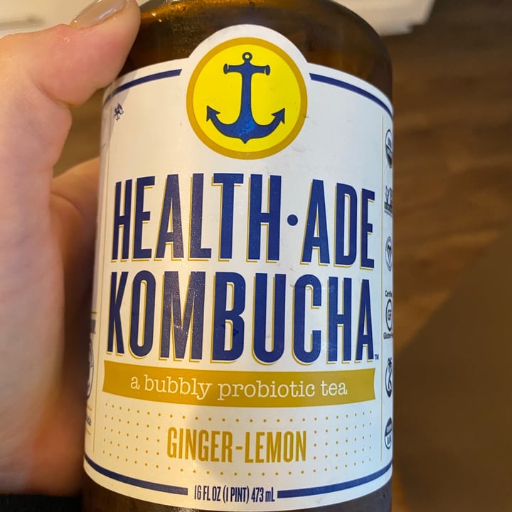 photo of Health-Ade Ginger lemon kombucha shared by @ceova on  30 Oct 2020 - review