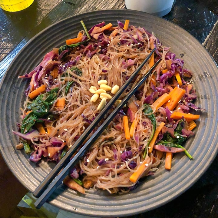 review photo of Ki’i no Ramen Yaka Pad Thai shared by @sunchasingtravelers on 20 Dec 2021 - review