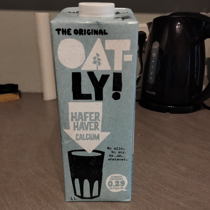 photo of Oatly Oat milk with Calcium shared by @chiara99 on  01 Dec 2021 - review