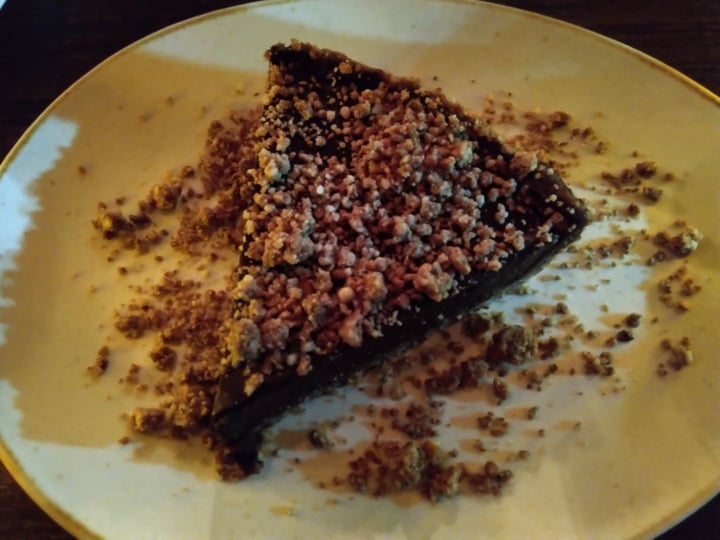 review photo of Roadhouse Cafe Dark Chocolate Coconut Cream Pie shared by @tn on 03 Feb 2020 - review