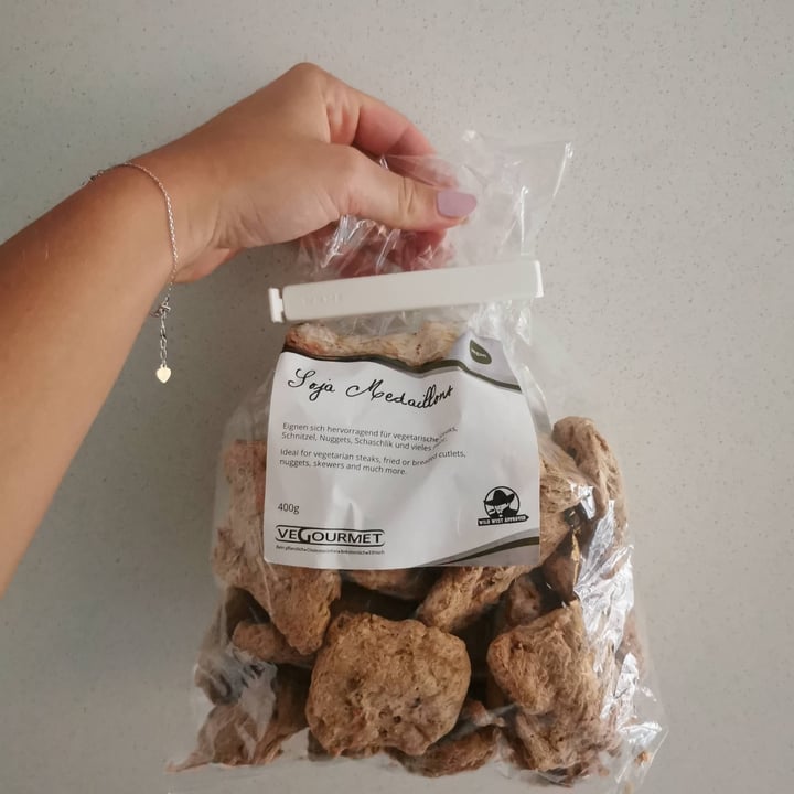 photo of Vegourmet Soja Medaillons shared by @shellysphere on  09 Aug 2021 - review