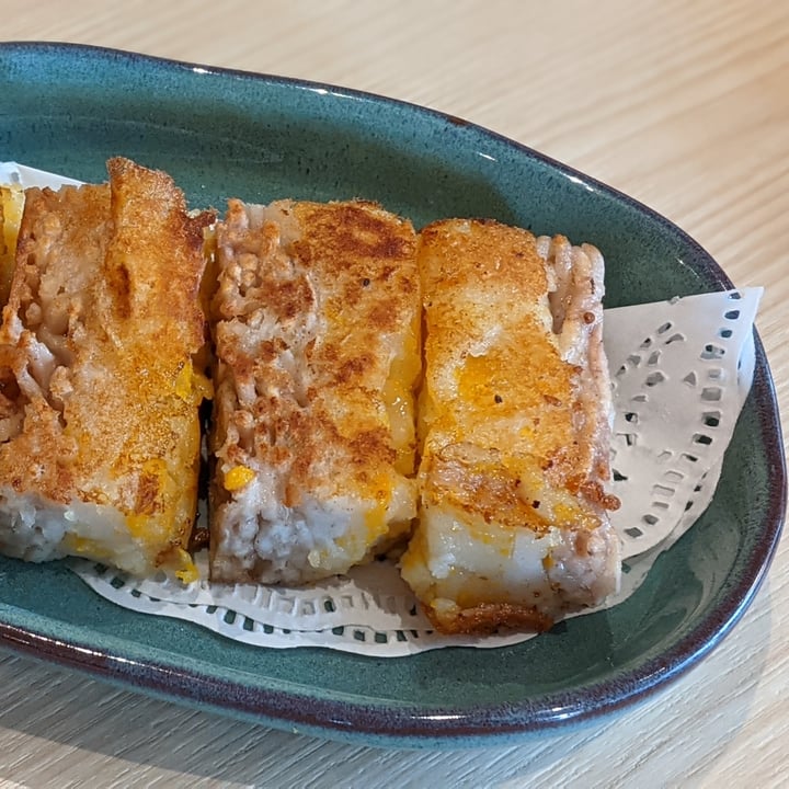 photo of Lotus Vegetarian Restaurant Pan-fried pumpkin taro cake shared by @xinru-t on  19 Jan 2021 - review