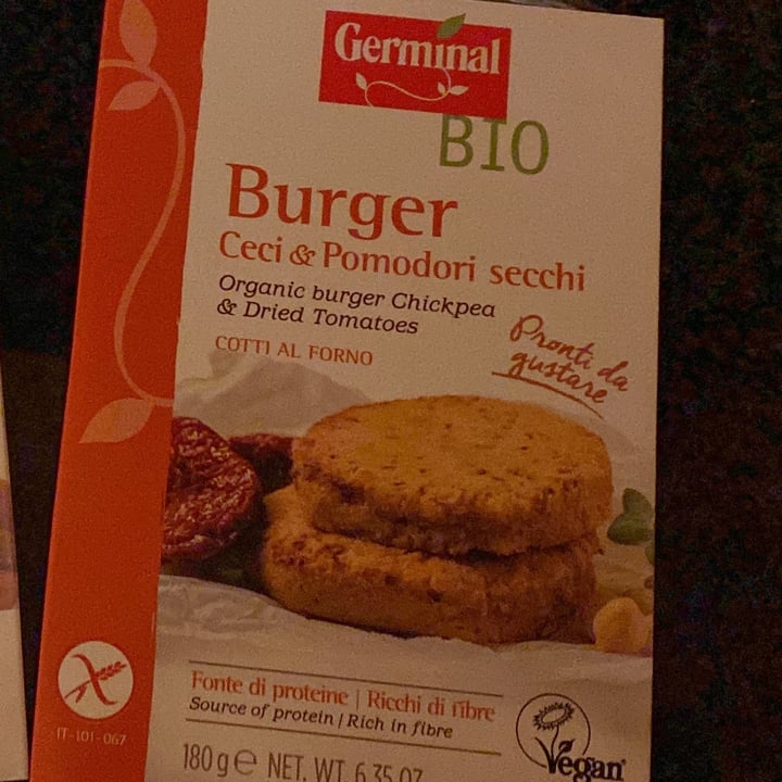 photo of Germinal Bio Burger Ceci e Pomodori Secchi shared by @clara1999 on  09 Jun 2022 - review