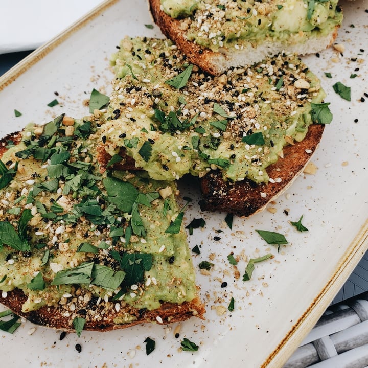 photo of Abigail's Cafe Avocado Toast shared by @giacomo on  27 Dec 2020 - review