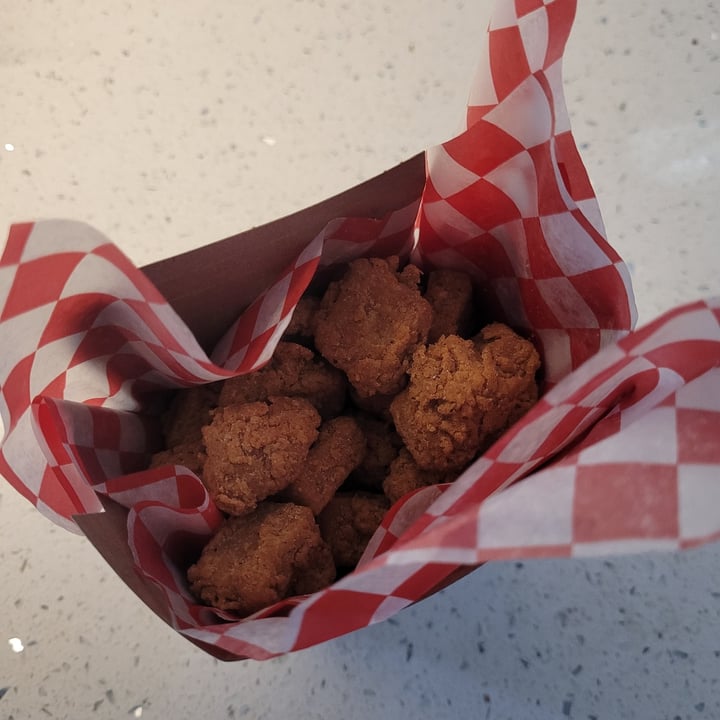 photo of Bring Me Some Chickee Tendies shared by @jamlupia on  17 Mar 2022 - review