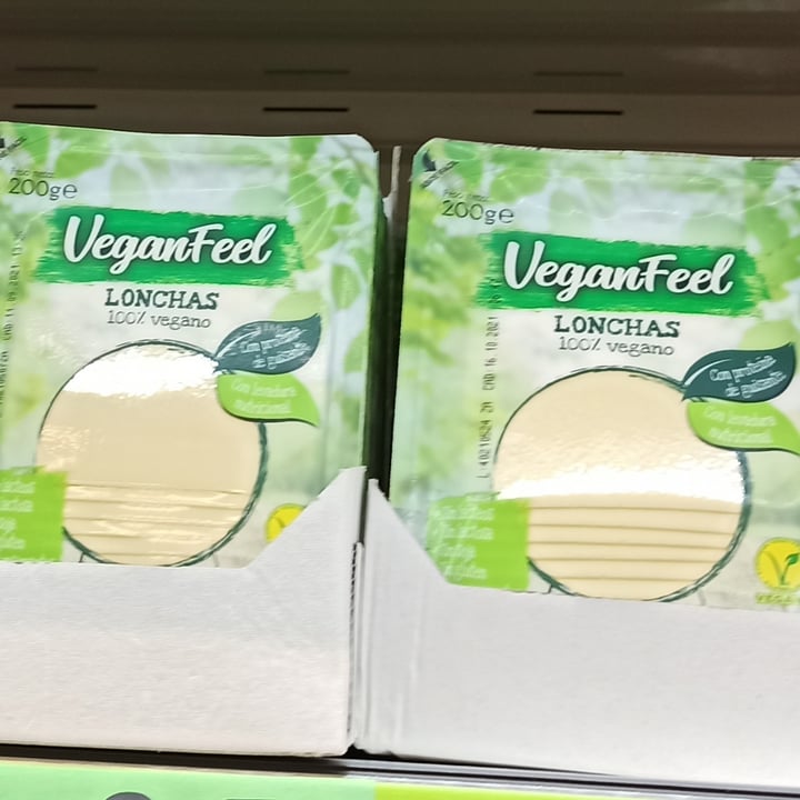 photo of Vegan Feel Lonchas 100% Veganas Queso shared by @samurv on  29 Aug 2021 - review