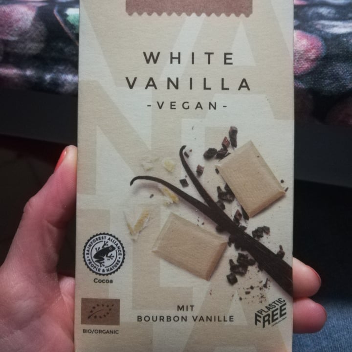 photo of iChoc White Vanilla shared by @simicaspi on  13 Apr 2022 - review