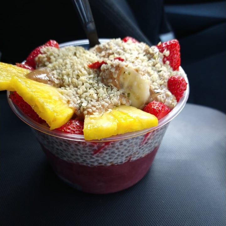 review photo of Acai Joint Acai bowl shared by @fabiolabelmares on 14 Jul 2020 - review