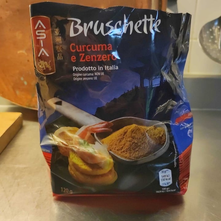 review photo of Asia bruschette curcuma e zenzero shared by @vegvegvegveg on 01 Dec 2022 - review