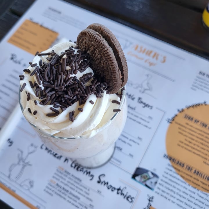 photo of Asher's Corner Cafe @ Ashers Farm Sanctuary Cookie Monster Milkshake shared by @ang-ella on  20 Aug 2022 - review