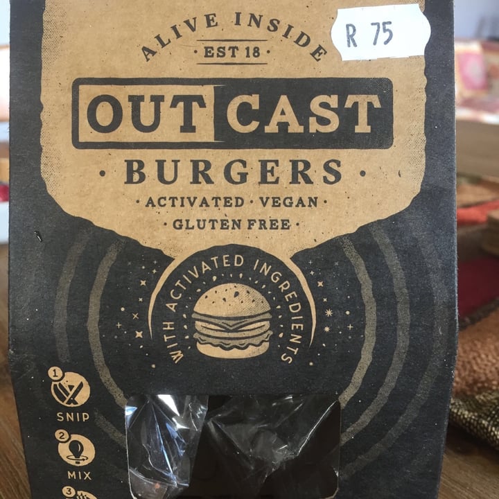 photo of Outcast Foods Activated Burger Mix shared by @bernicebotes on  26 Sep 2020 - review