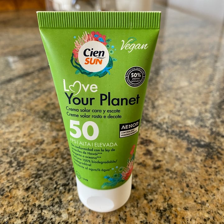 review photo of Lidl creme solar rosto e decote shared by @armindanovo on 09 Jun 2022 - review