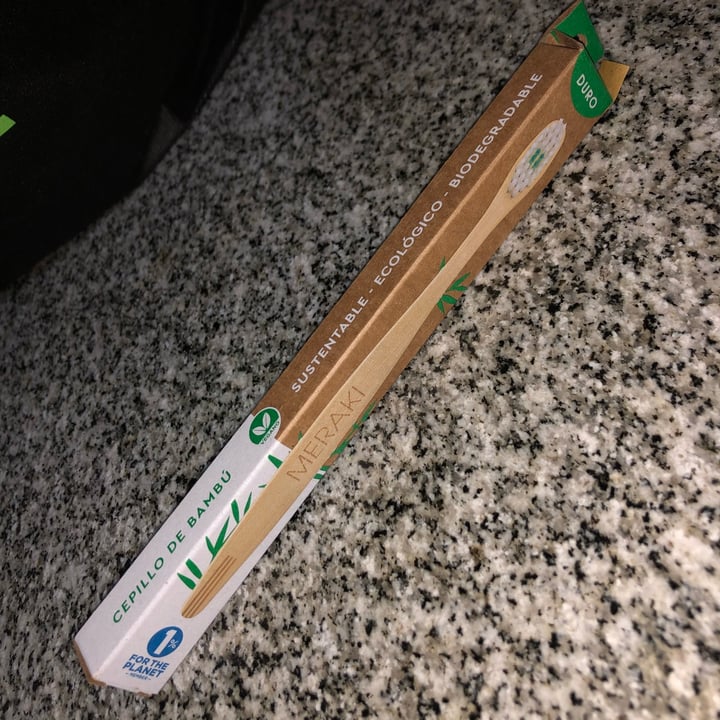 review photo of Meraki Cepillo de Dientes Duro shared by @candemor on 19 Aug 2022 - review