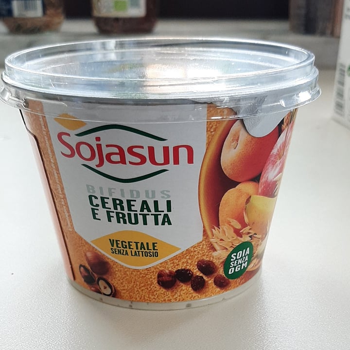 review photo of Sojasun Bifidus Yogurt Cereali e Frutta shared by @alix89 on 16 Dec 2021 - review