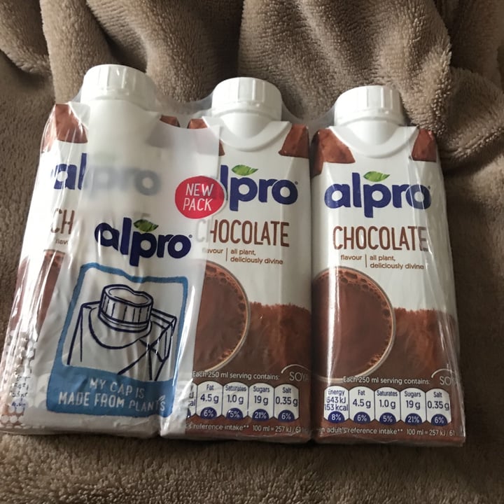 photo of Alpro Chocolate Flavored Soya Milk shared by @hannini on  05 Dec 2020 - review