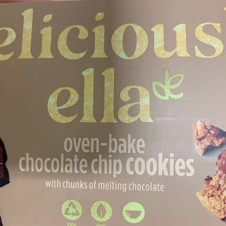 photo of Deliciously Ella Oven Bake Chocolate Chip Cookies shared by @beccaboo on  30 Jun 2021 - review