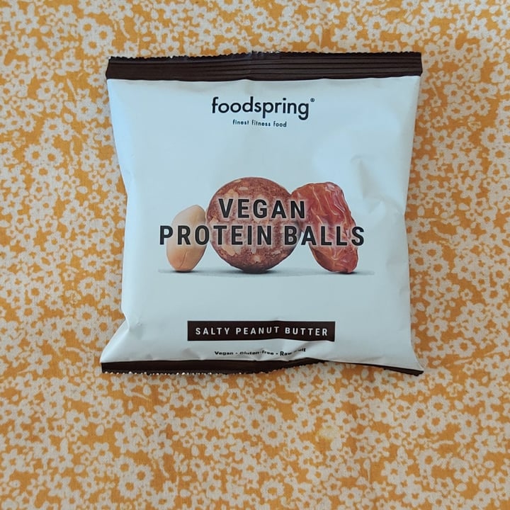 photo of Foodspring protein balls salty peanut shared by @serenasofia on  19 Jun 2022 - review