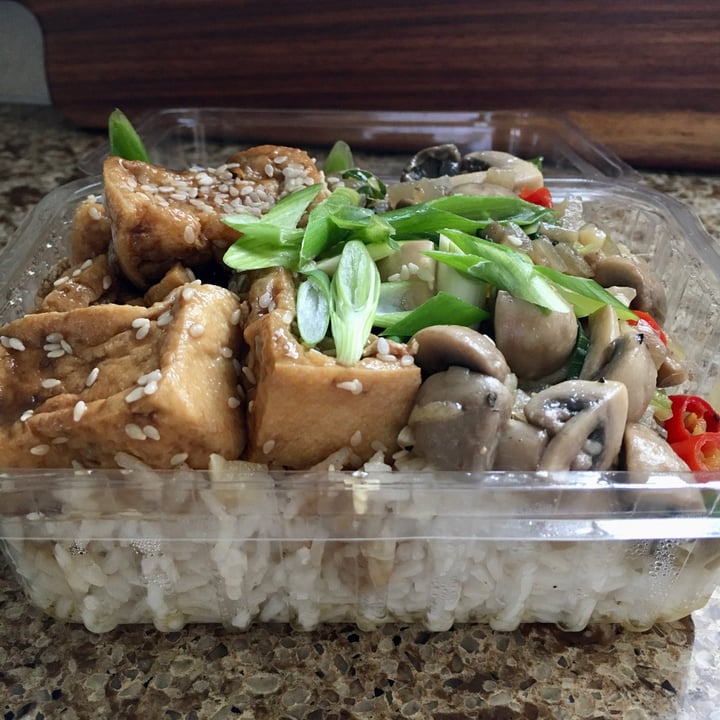 photo of Niche the Vegan Eatery Sweet & Sticky Tofu shared by @mailidyer on  11 Jul 2020 - review