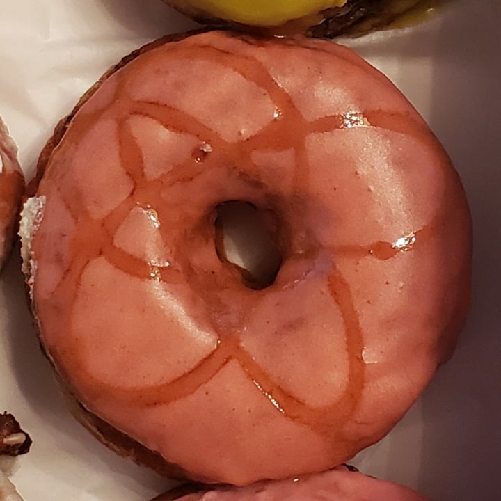 photo of Crave Doughnuts Strawberry Balsamic shared by @all1za on  30 Aug 2021 - review