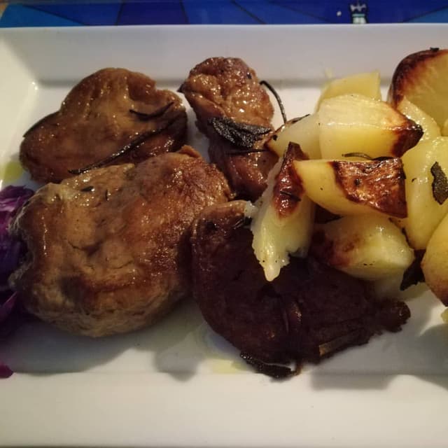 Photo of the dish “Seitan con Patate Arrosto”