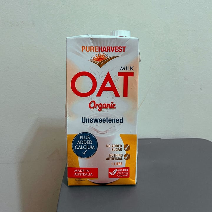 photo of Pureharvest Oat Milk Unsweetened shared by @sadracolada on  05 Jun 2021 - review