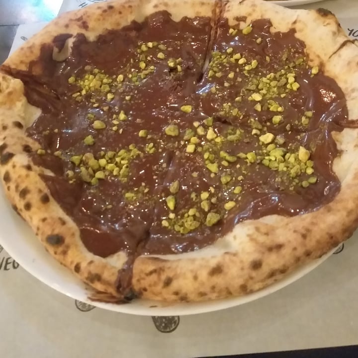 photo of Pizza Youth Pizza de chocolate e pistache shared by @ygorfiori on  13 Jun 2022 - review