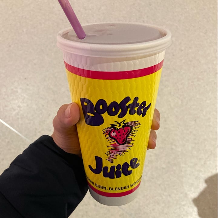 photo of Booster Juice Brazilian Thunder shared by @claradead on  03 Apr 2022 - review