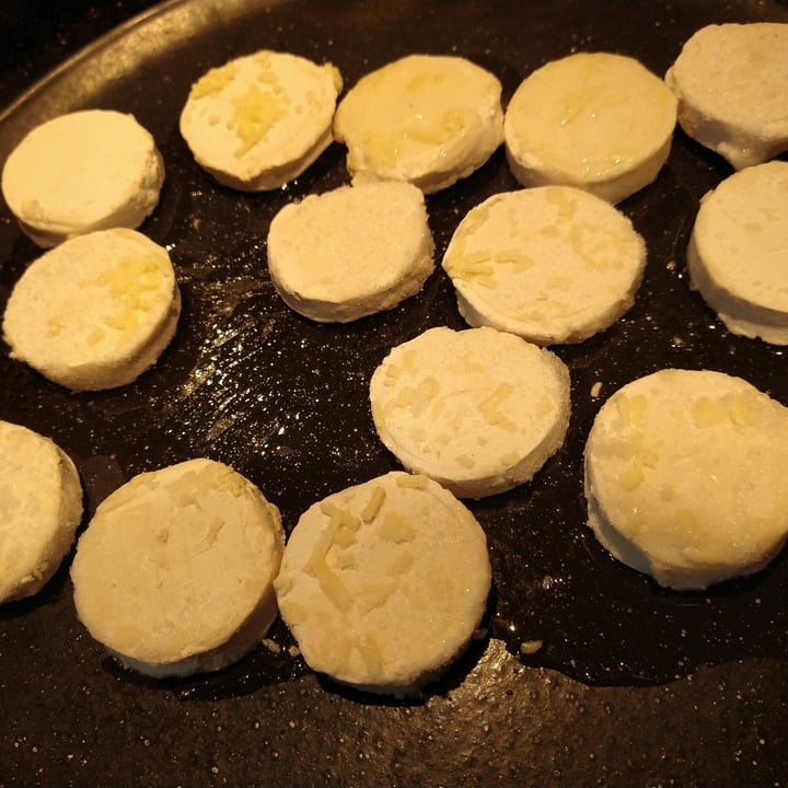 photo of Naturalrroz chipa shared by @camibrandan on  10 Sep 2022 - review