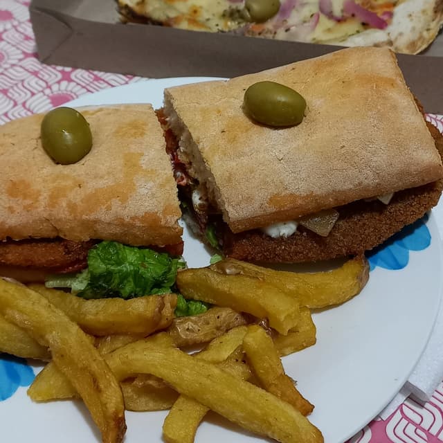 Photo of the dish “Sandwich De Milanesa”