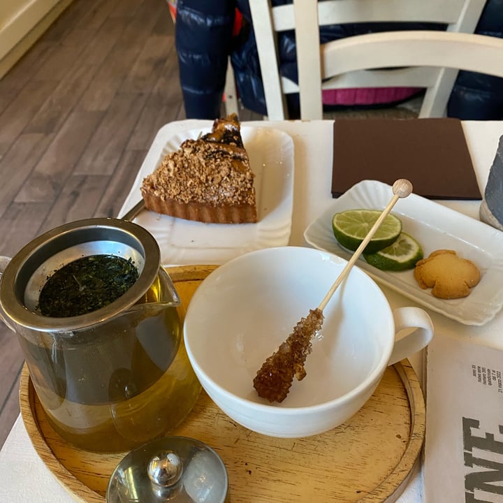 review photo of MOMO Milano Torta Vegan shared by @coleo6565 on 17 Apr 2022 - review