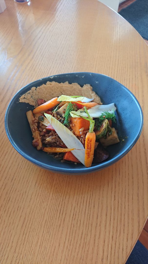 photo of Comes & Goes Roasted Winter Vegetables shared by @nf00058 on  30 Jun 2019 - review