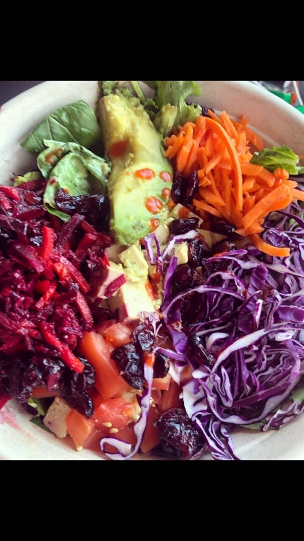 review photo of Freshii Market Salad shared by @reabomb25 on 20 Oct 2019 - review