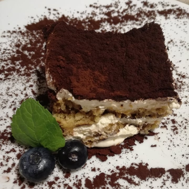 photo of Pesto di Pistacchio Tiramisù shared by @ersy90 on  16 Jan 2022 - review