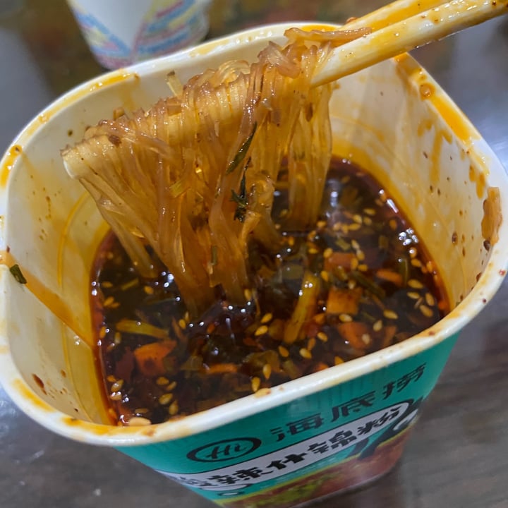 photo of Hai Di Lao Hot and Sour Instant Vermicelli shared by @baothebijin on  13 Nov 2022 - review