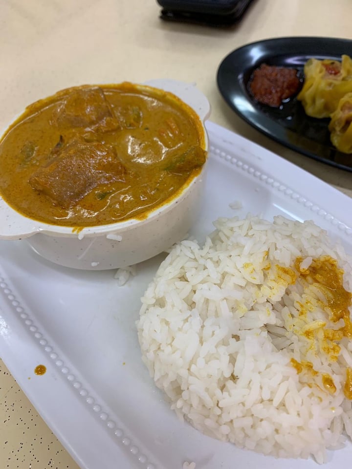 review photo of Vegan Curry Rice Omnipork Curry Rice (Meatball) shared by @ivanyeowq on 20 Apr 2019 - review